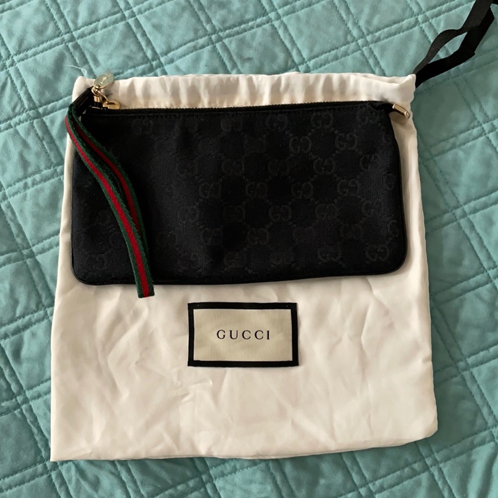 Clutch purse